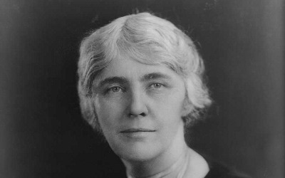 Lou Hoover Image